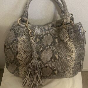 G.I.L.I. Gray Snake Print Hobo Bag